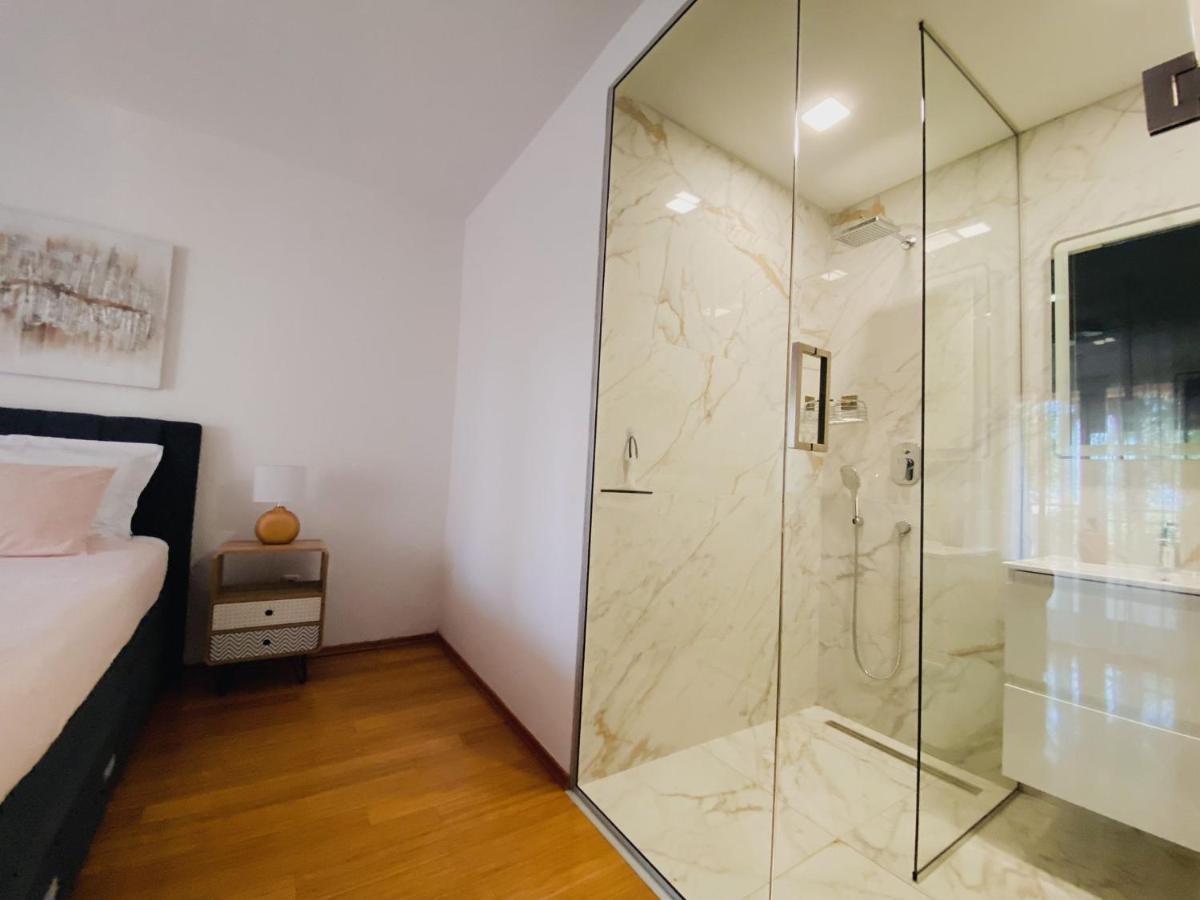 Family Friendly Apartments With A Swimming Pool Povljana, Pag - 244 Екстер'єр фото