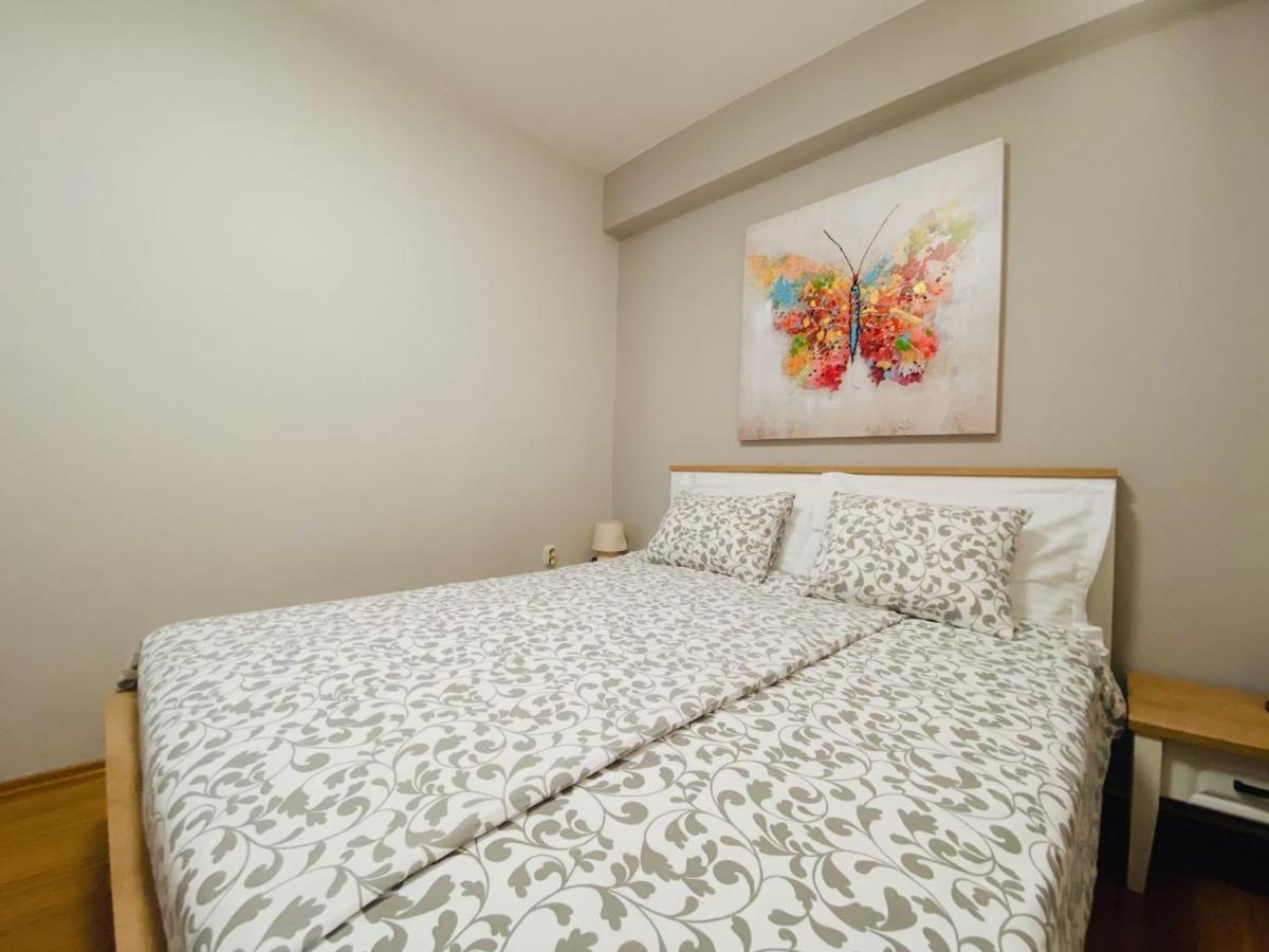Family Friendly Apartments With A Swimming Pool Povljana, Pag - 244 Екстер'єр фото